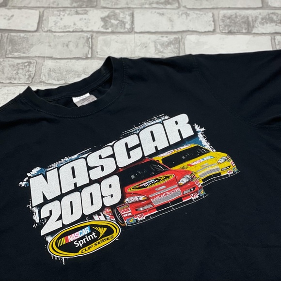 NASCAR 2009 Sprint Series Schedule T-Shirt - Picture 2 of 5